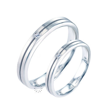 Wedding rings from 14ct whitegold and Diamonds by FaCaDoro