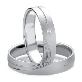 Wedding rings in 8ct Whitegold with Diamond Breuning