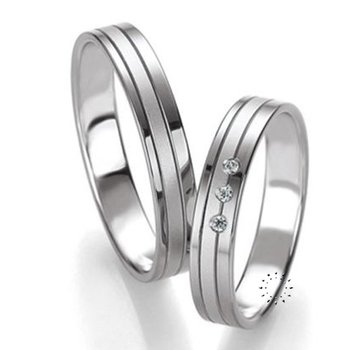 Wedding rings in 14ct