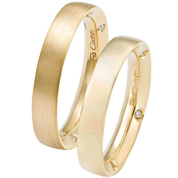 Wedding rings 14ct Gold and Diamonds by FaCaDoro