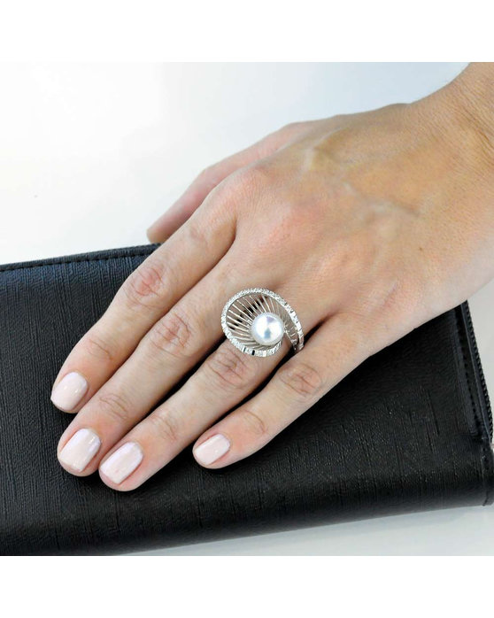 Ring 18ct White Gold with Diamonds and Pearl SAVVIDIS (No 56)