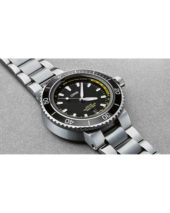 ORIS Aquis Depth Gauge Automatic Silver Stainless Steel Bracelet