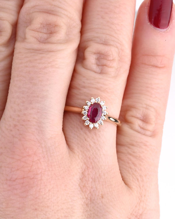 18ct Rose Gold Ring with Diamonds and Ruby (No 55)