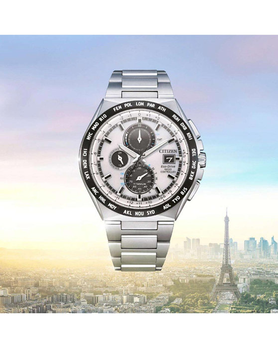 CITIZEN Eco-Drive RadioControlled Dual Time Chronograph Silver Titanium Steel Bracelet