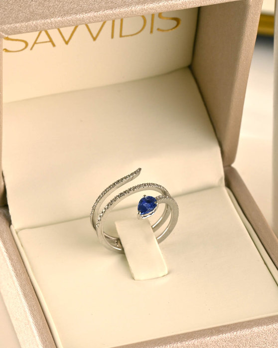 Ring SAVVIDIS 18ct White Gold with Diamonds and Sapphire (No 52)