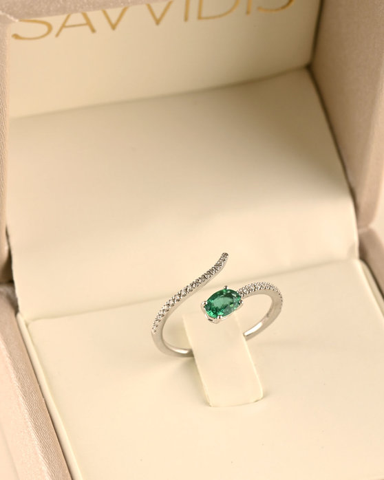 Ring SAVVIDIS 18ct White Gold with Diamonds and Emerald (No 54)